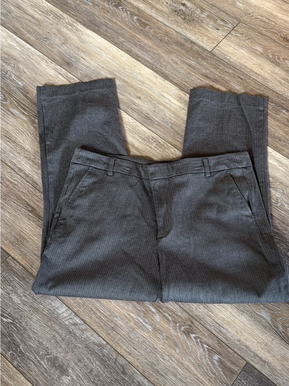 Women’s Classic Straight-Fit Dress Pants in Dark Gray